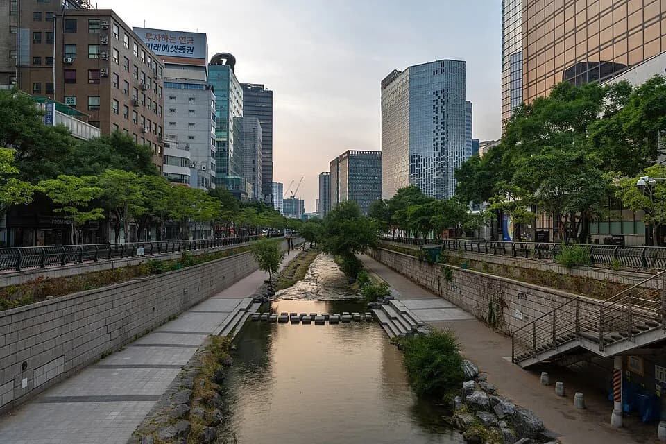 Cheonggyecheon Stream