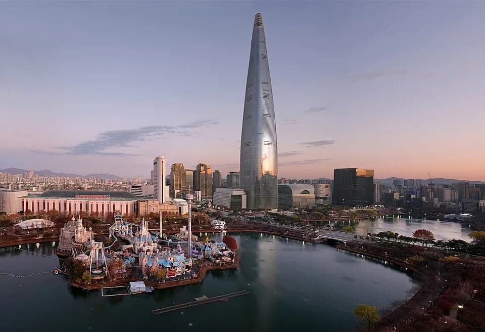 Lotte World