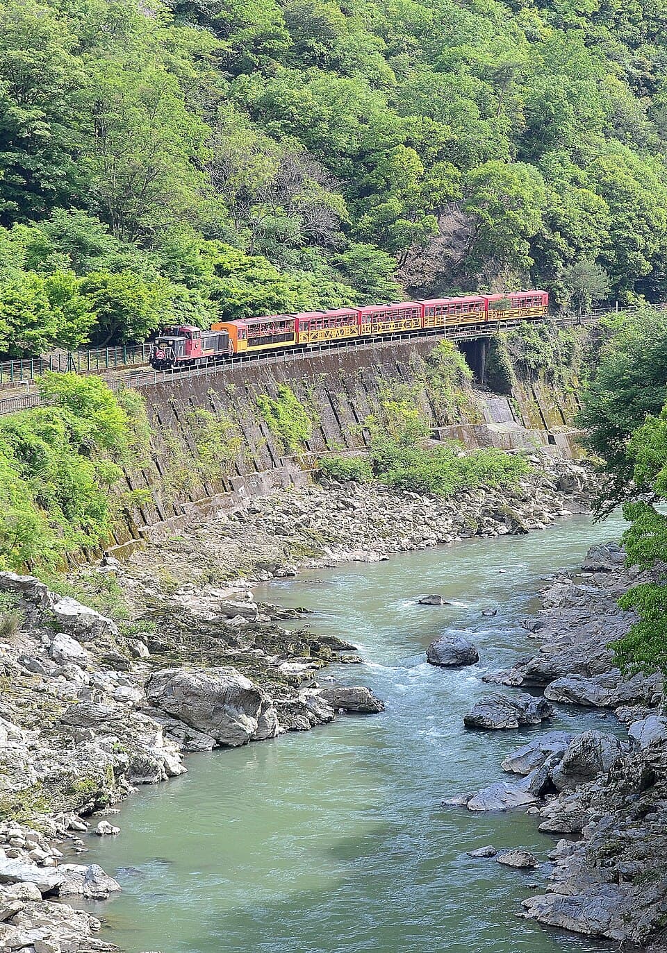 嵯峨野トロッコ列車